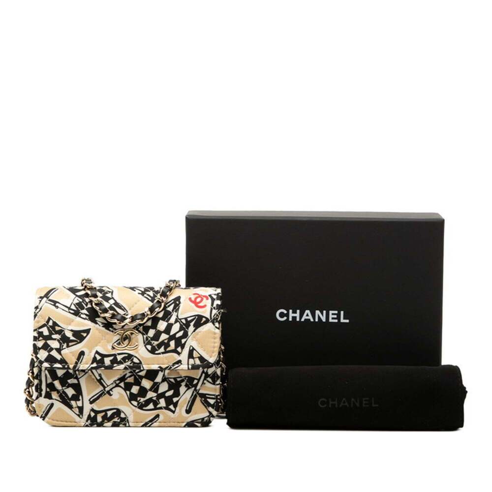 CHANEL Black Leather Logo Shoulder Bag - Picture 7 of 7